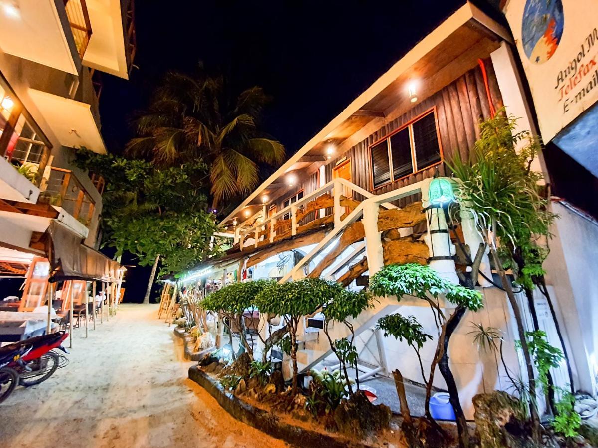 Cocoloco Beach Resort Manoc-Manoc Exteriér fotografie